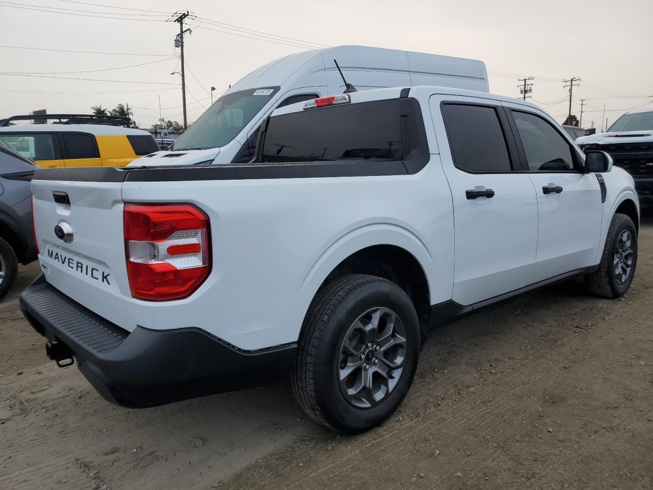2022 FORD MAVERICK X - Фото 3
