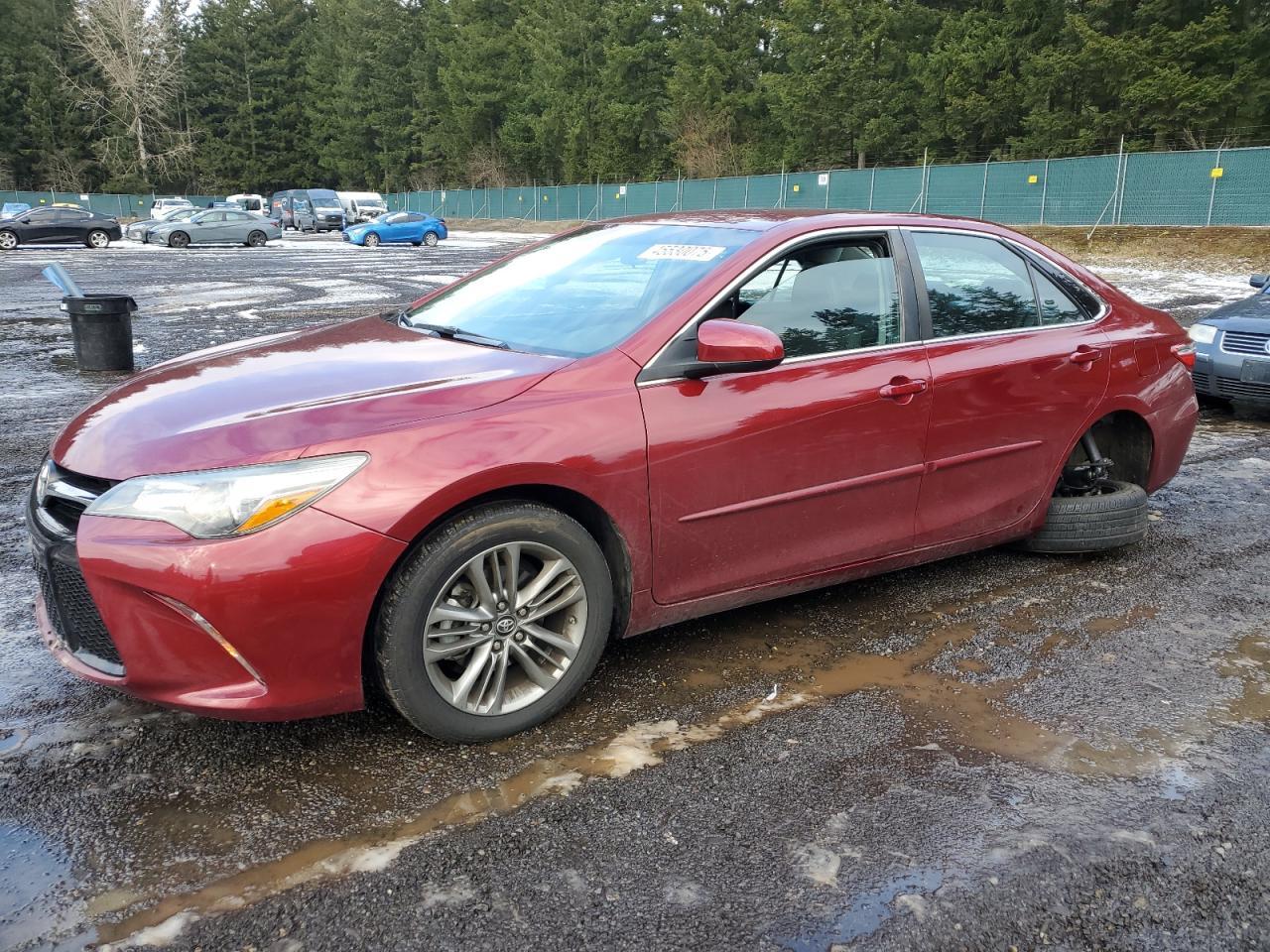 2016 TOYOTA CAMRY LE