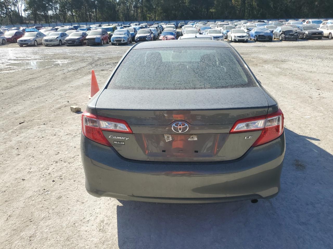 2013 TOYOTA CAMRY L - Image 6