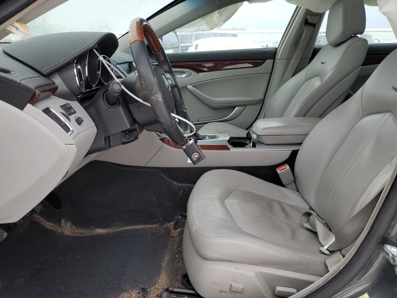 2011 CADILLAC CTS LUXURY - Image 7