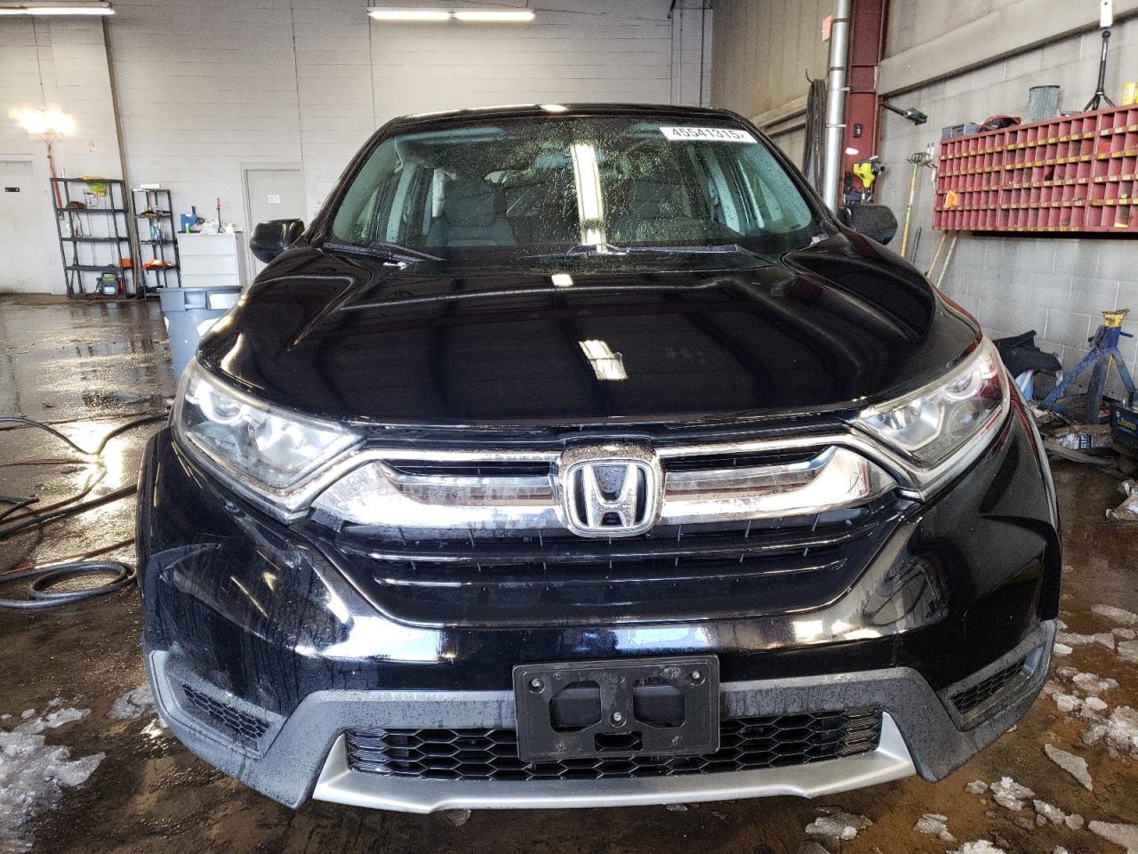 2017 HONDA CR-V LX - Image 5