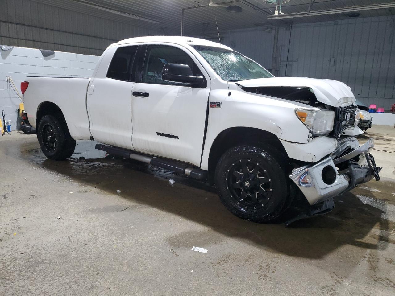 2011 TOYOTA TUNDRA DOU - Image 4