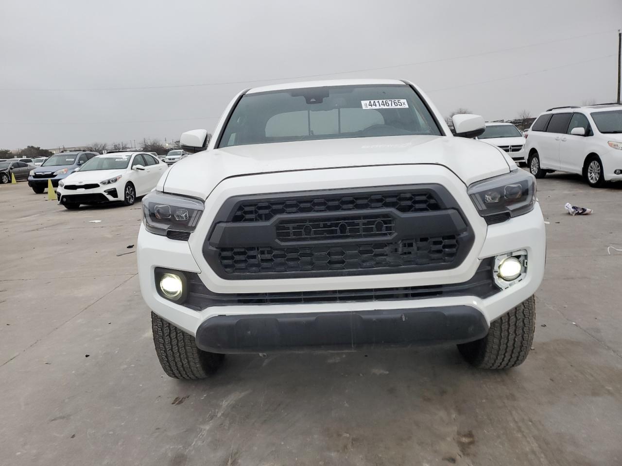 2023 TOYOTA TACOMA DOU - Фото 5