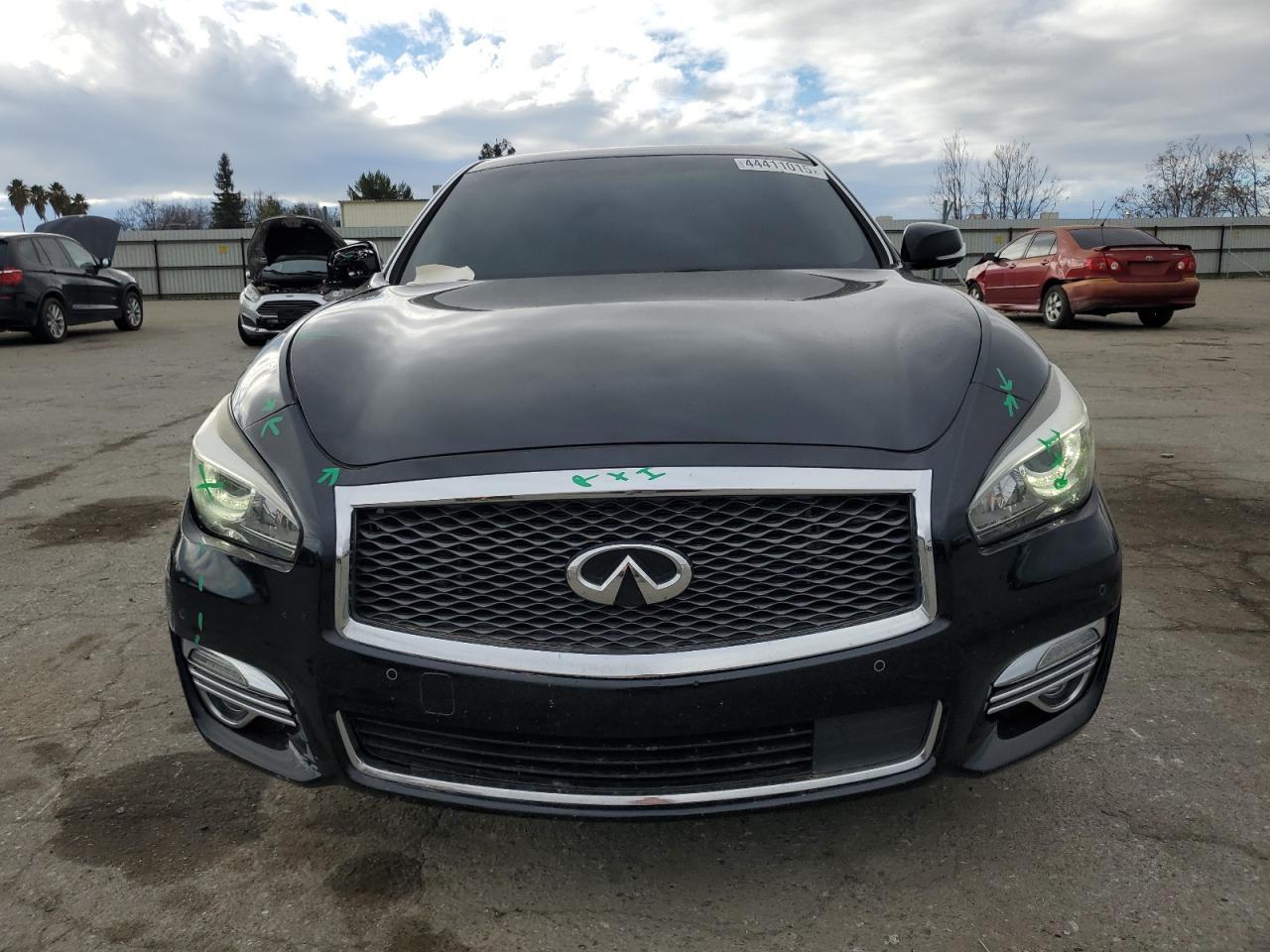 2015 INFINITI Q70L 3.7 - Image 5