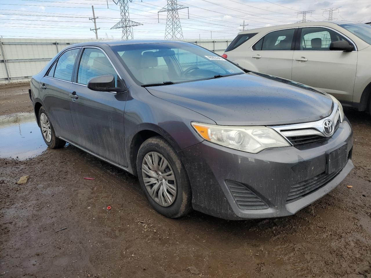 2013 TOYOTA CAMRY L - Фото 4