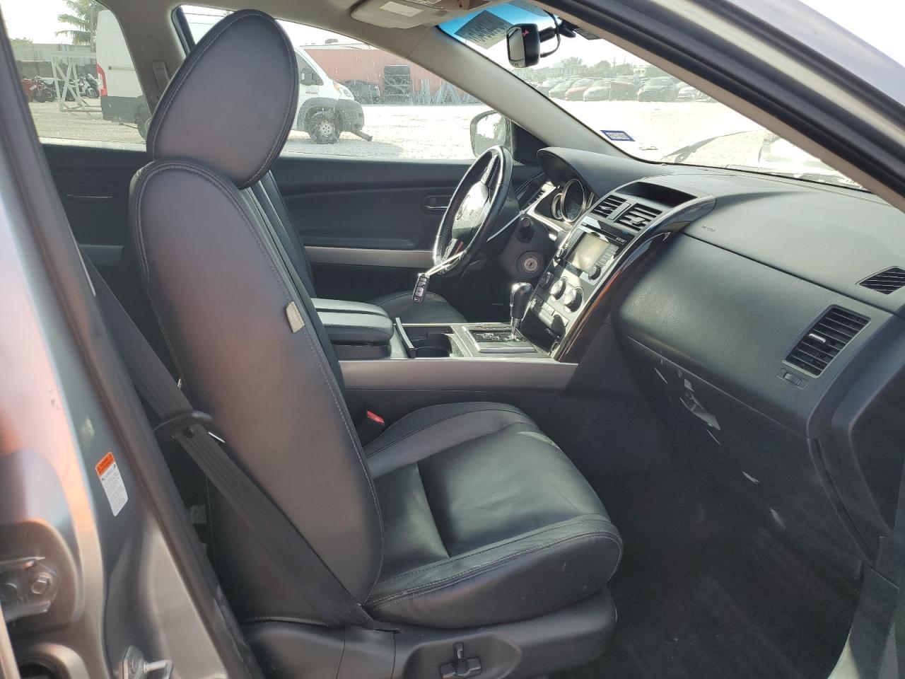 2011 MAZDA CX-9 - Фото 7