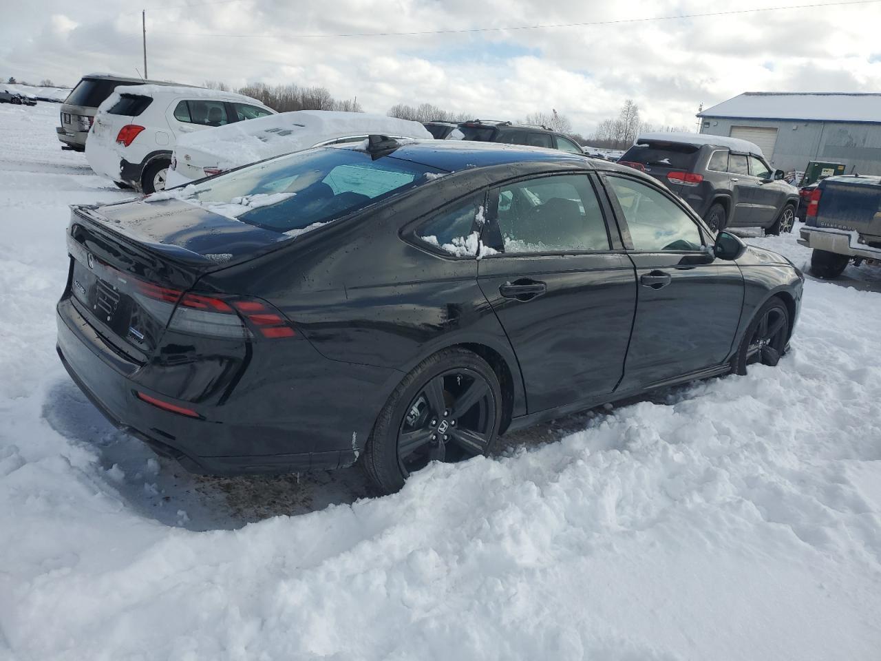 2024 HONDA ACCORD HYB - Image 3