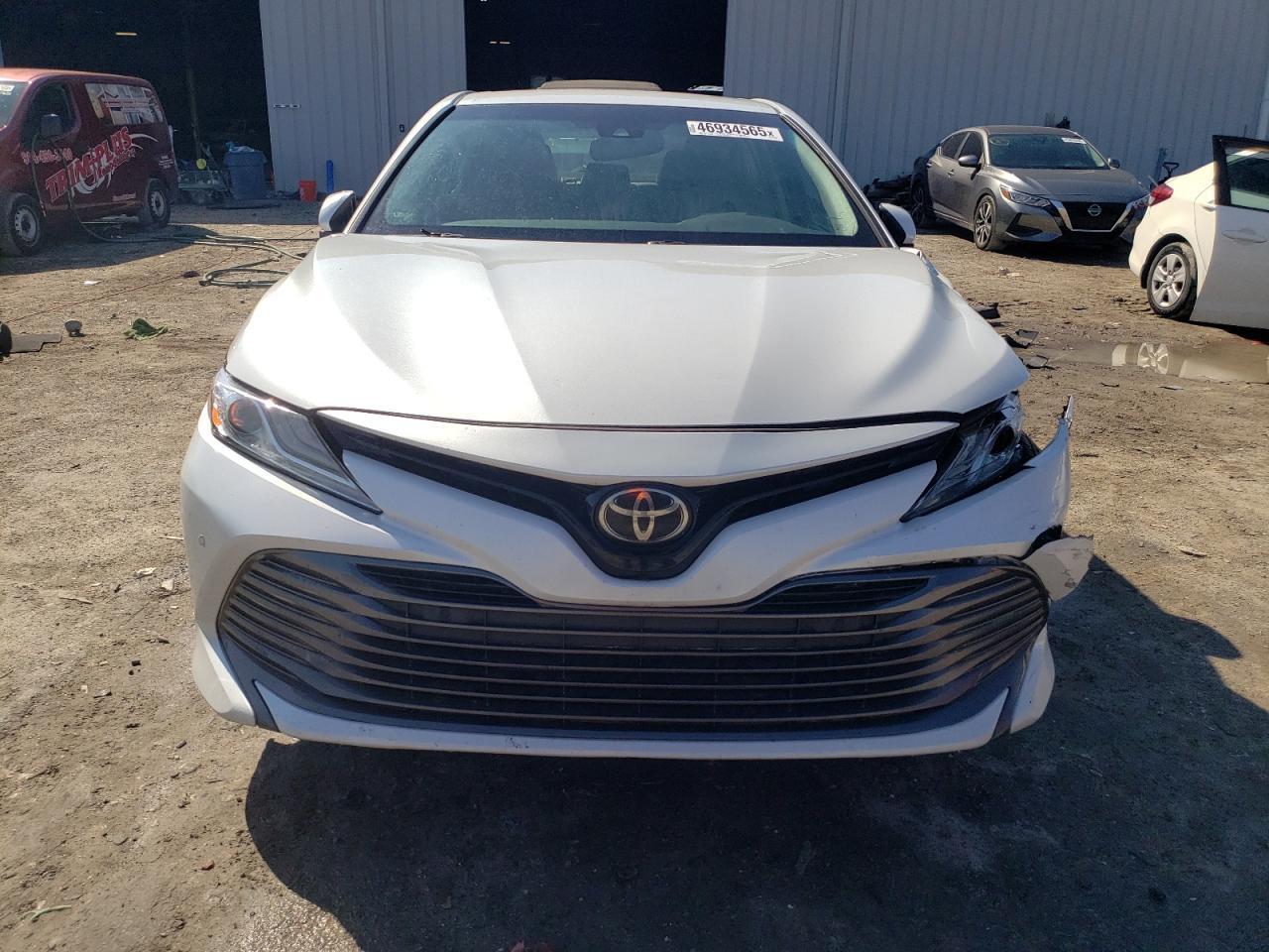 2018 TOYOTA CAMRY L - Фото 5