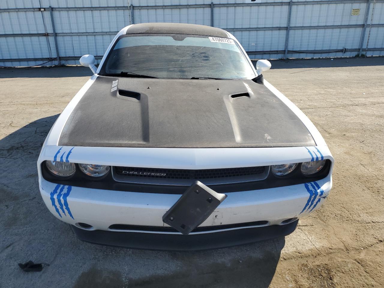 2013 DODGE CHALLENGER - Image 5