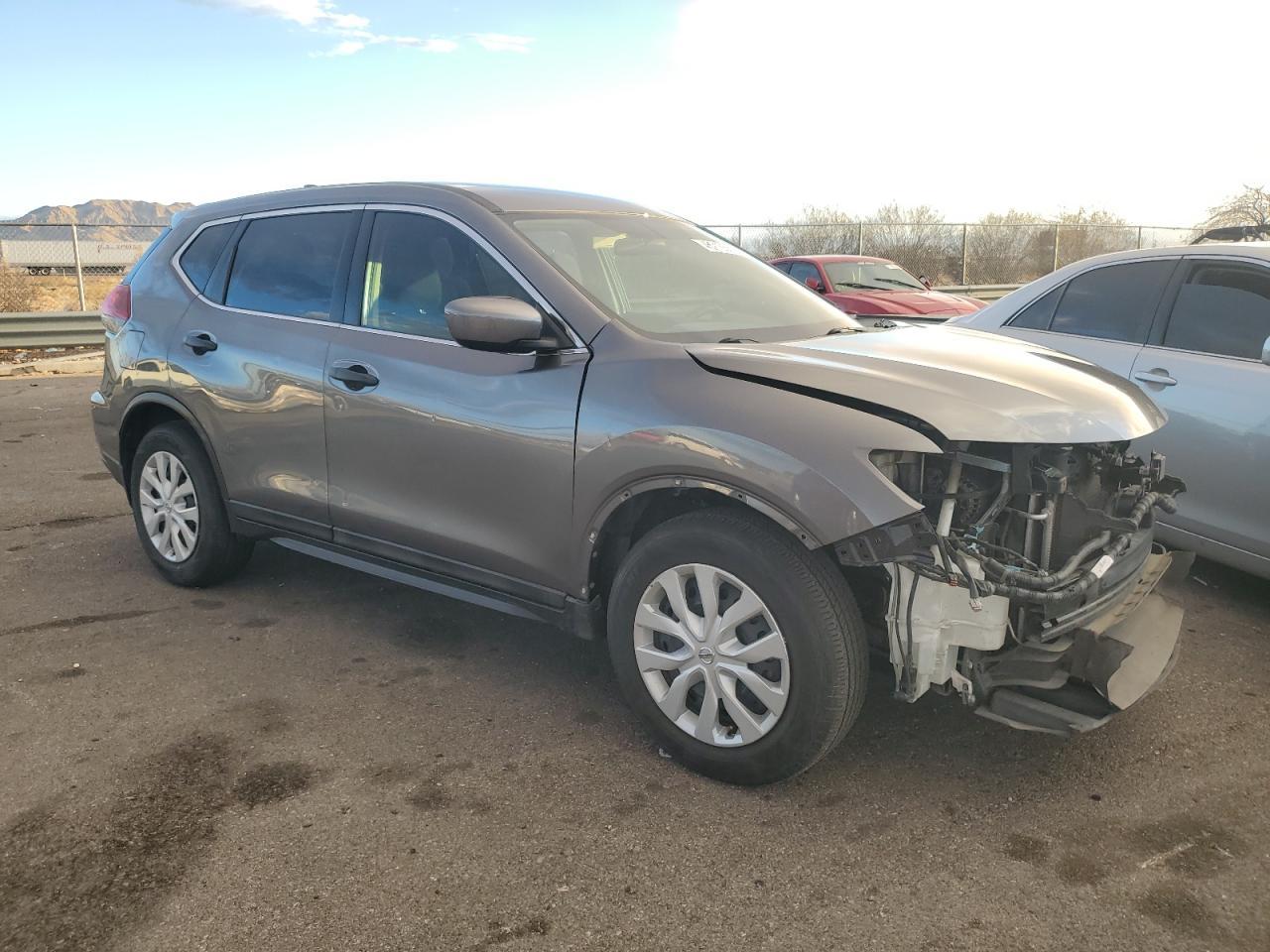 2018 NISSAN ROGUE S - Фото 4