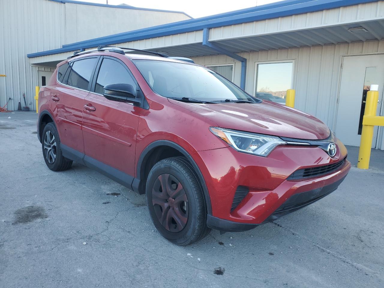 2016 TOYOTA RAV4 LE - Фото 4