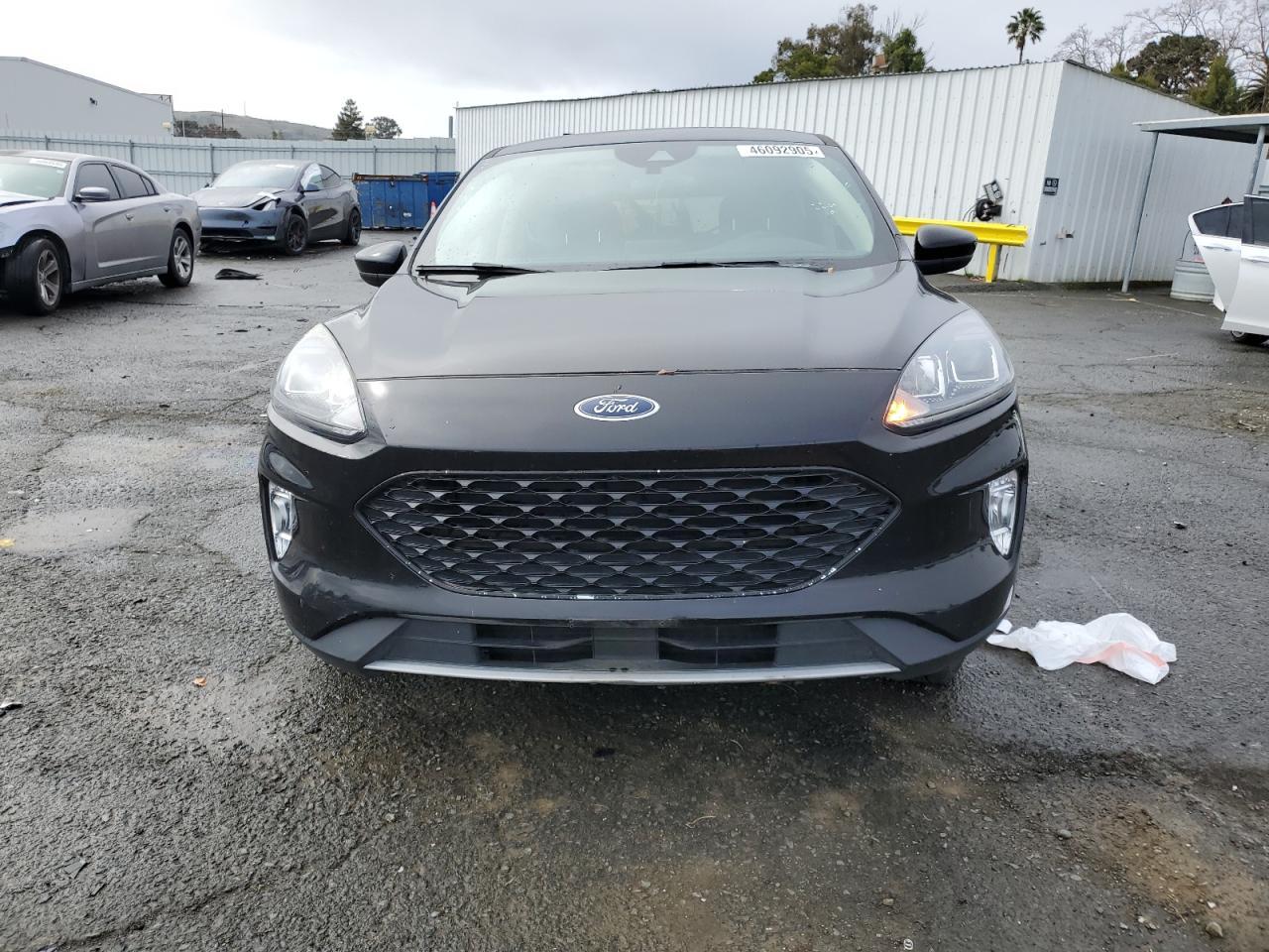 2020 FORD ESCAPE SE - Image 5