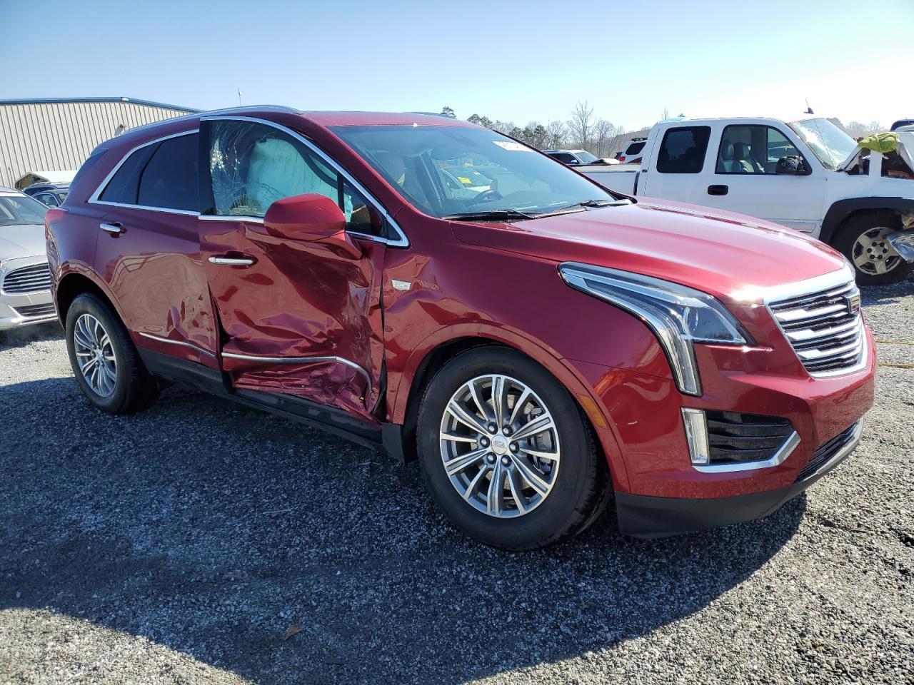 2019 CADILLAC XT5 LUXURY - Image 4