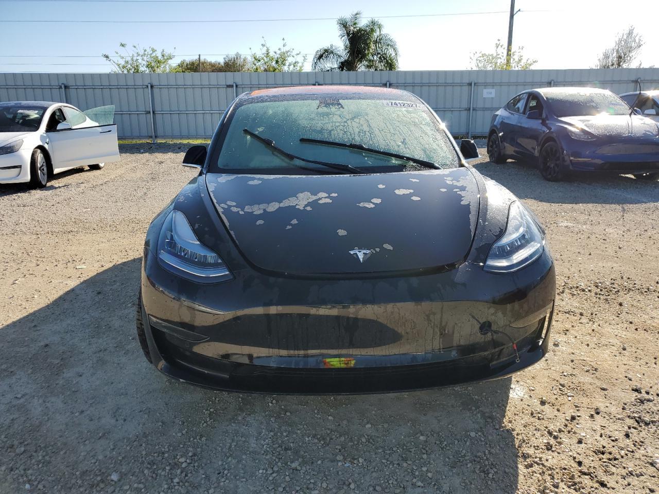 2019 TESLA MODEL 3 - Фото 5