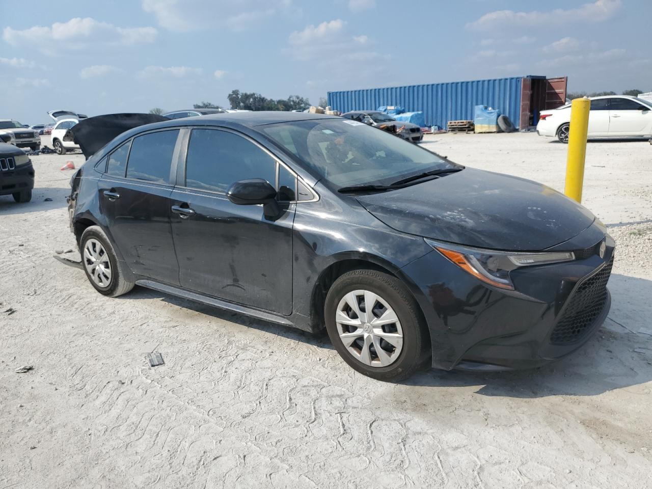 2020 TOYOTA COROLLA LE - Фото 4