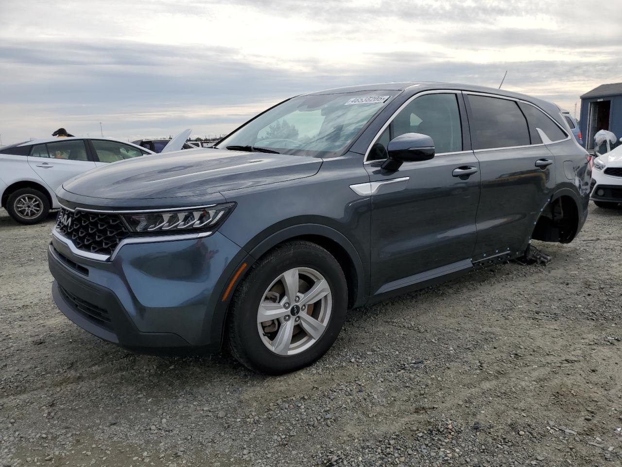 2023 KIA SORENTO LX