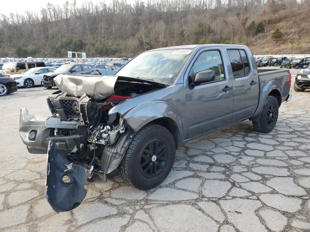 2019 NISSAN FRONTIER S