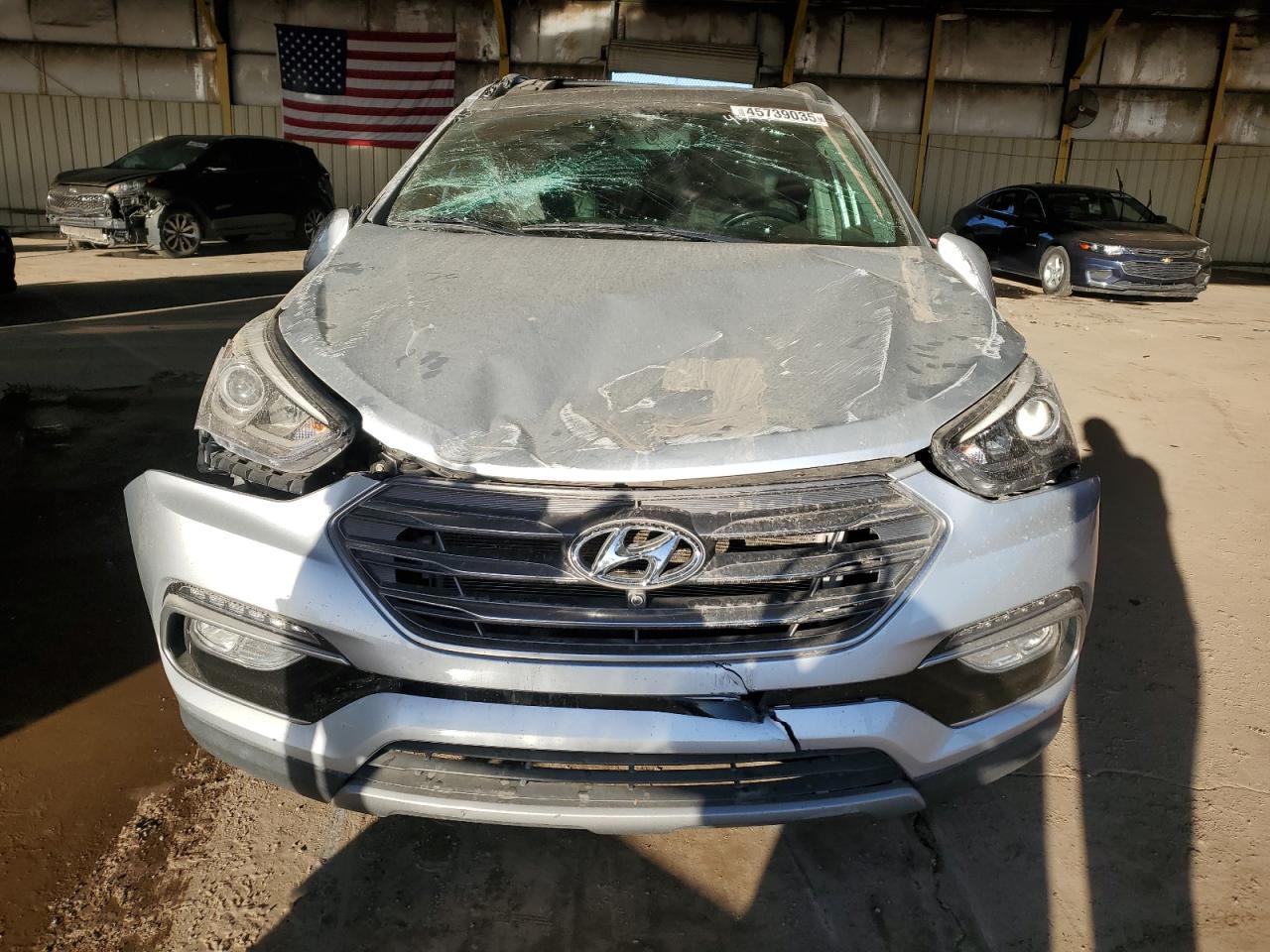 2017 HYUNDAI SANTA FE S - Image 5