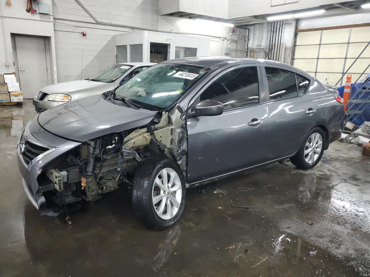 2016 NISSAN VERSA S