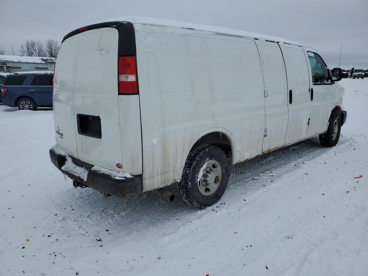 2012 CHEVROLET EXPRESS G2 - Фото 3