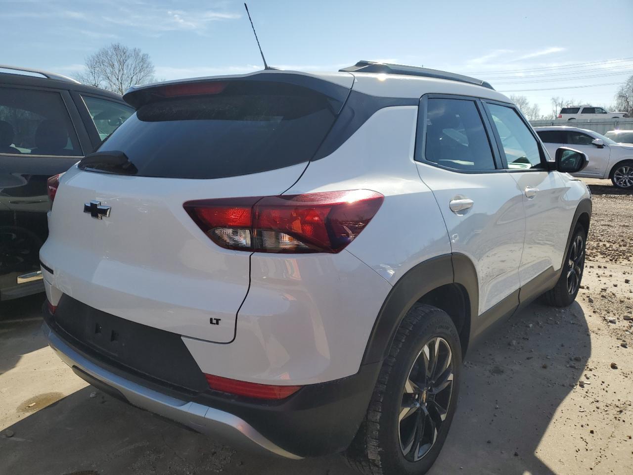 2021 CHEVROLET TRAILBLAZE - Image 3