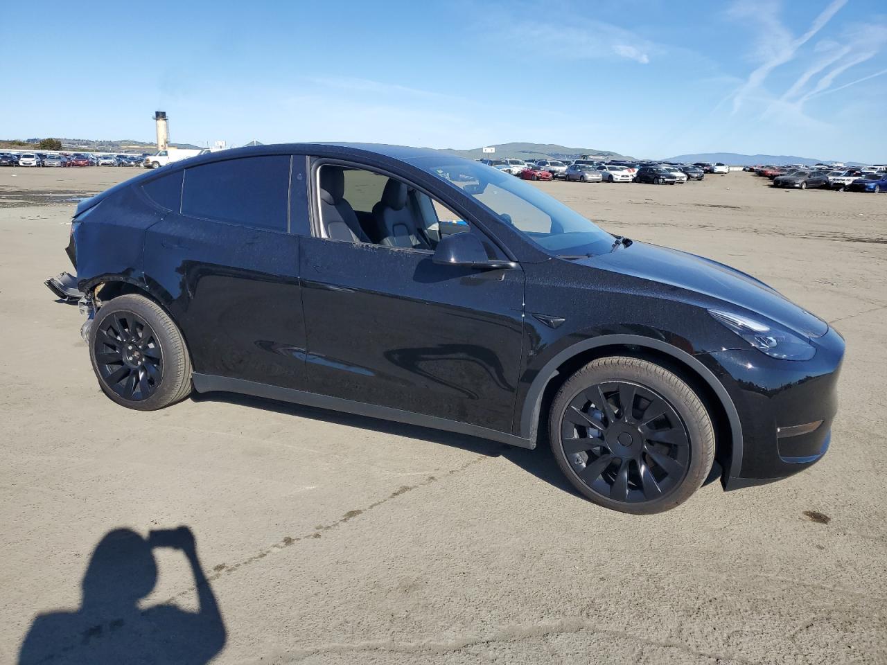 2023 TESLA MODEL Y - Image 4