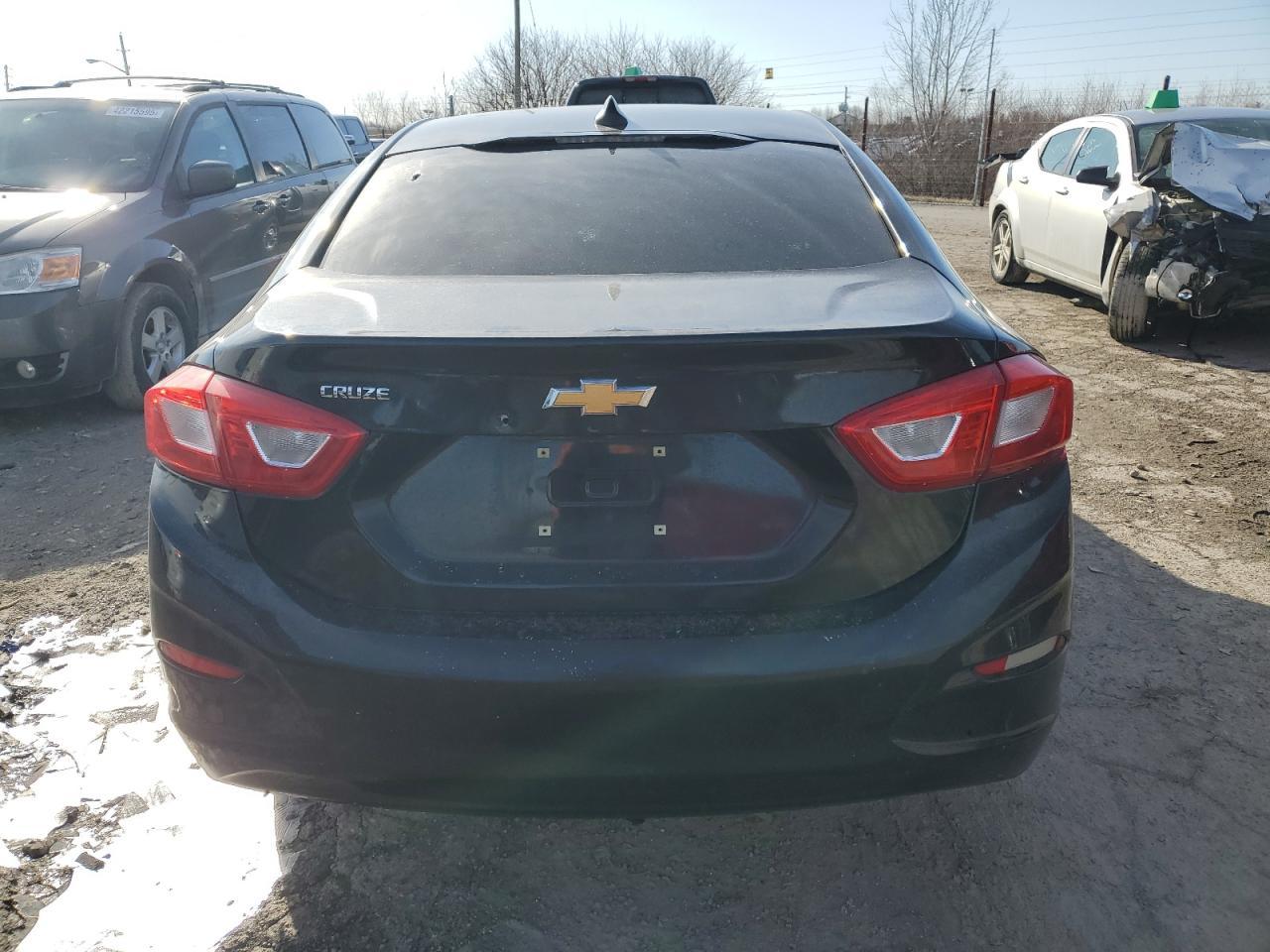 2017 CHEVROLET CRUZE LS - Фото 6
