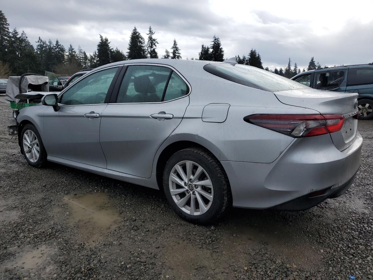 2023 TOYOTA CAMRY LE - Фото 2