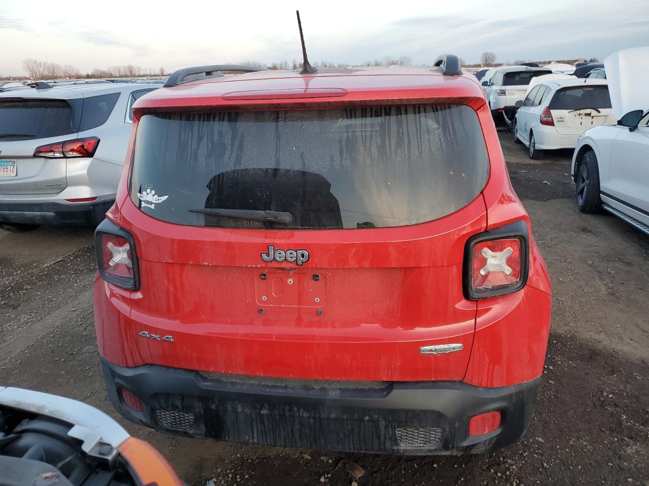 2016 JEEP RENEGADE L - Фото 6