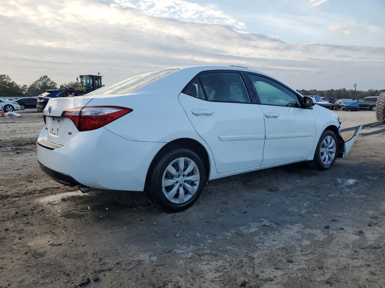 2015 TOYOTA COROLLA L - Image 3