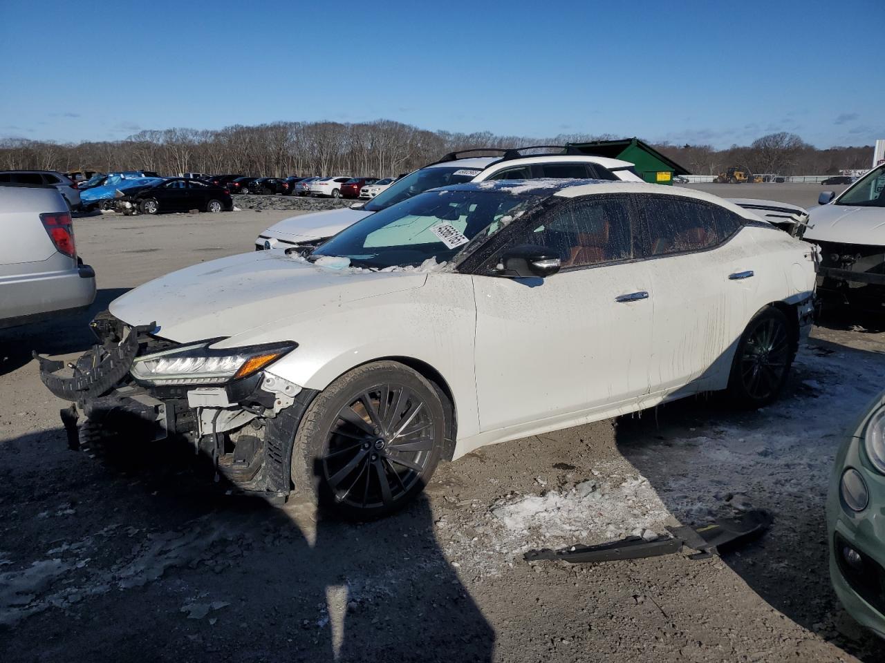 2019 NISSAN MAXIMA S
