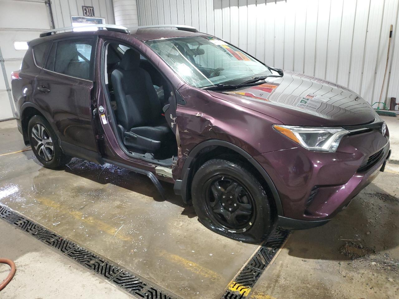 2016 TOYOTA RAV4 LE - Фото 4