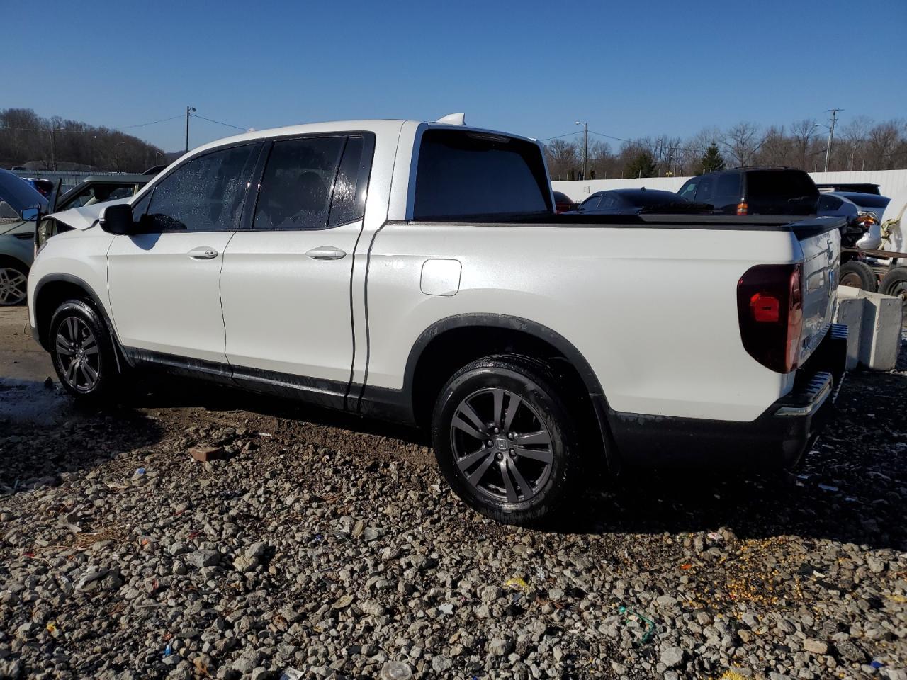 2019 HONDA RIDGELINE - Image 2