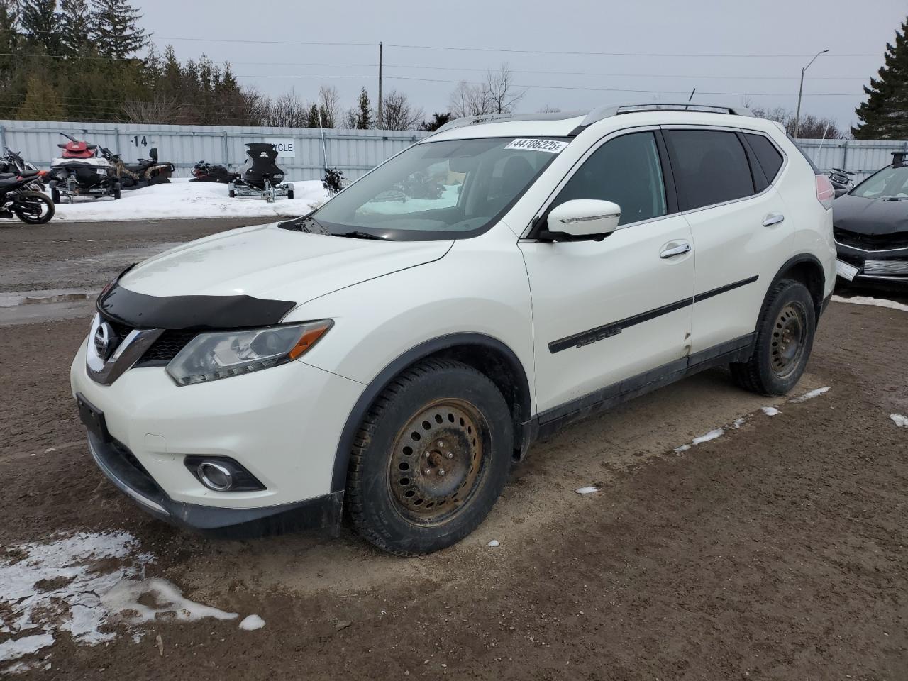 2015 NISSAN ROGUE S