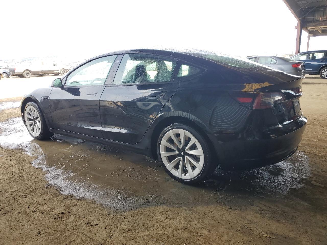 2022 TESLA MODEL 3 - Image 2