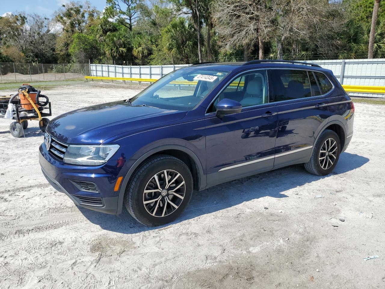 2021 VOLKSWAGEN TIGUAN SE