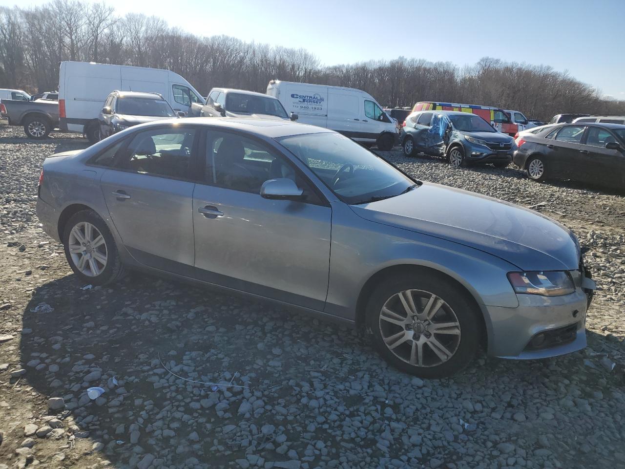 2011 AUDI A4 PREMIUM - Image 4