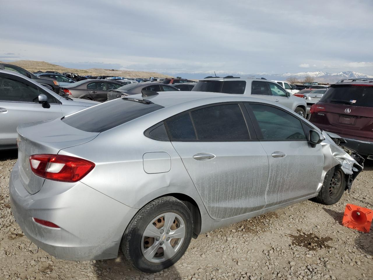 2017 CHEVROLET CRUZE LS - Image 3
