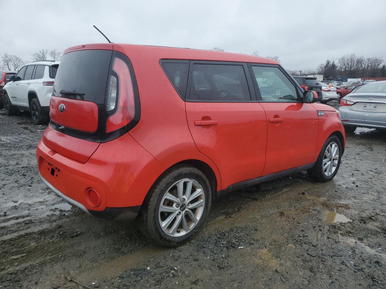 2019 KIA SOUL + - Image 3