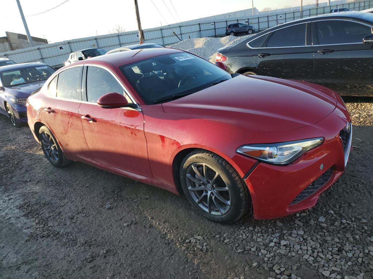2017 ALFA ROMEO GIULIA Q4 - Фото 4