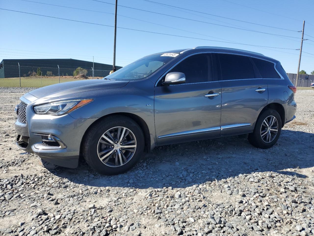 2019 INFINITI QX60 LUXE