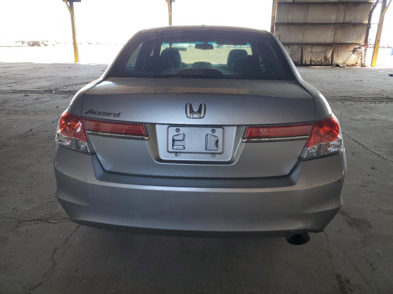 2012 HONDA ACCORD EXL - Image 6