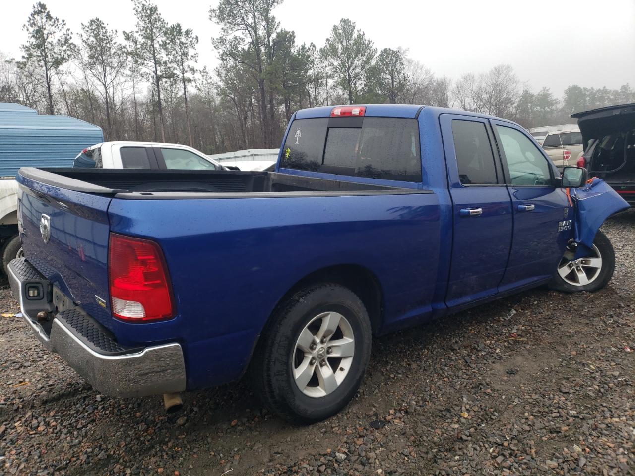 2015 RAM 1500 SLT - Фото 3