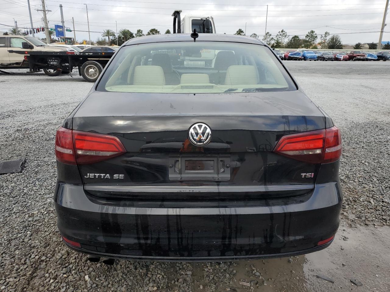 2017 VOLKSWAGEN JETTA SE - Image 6