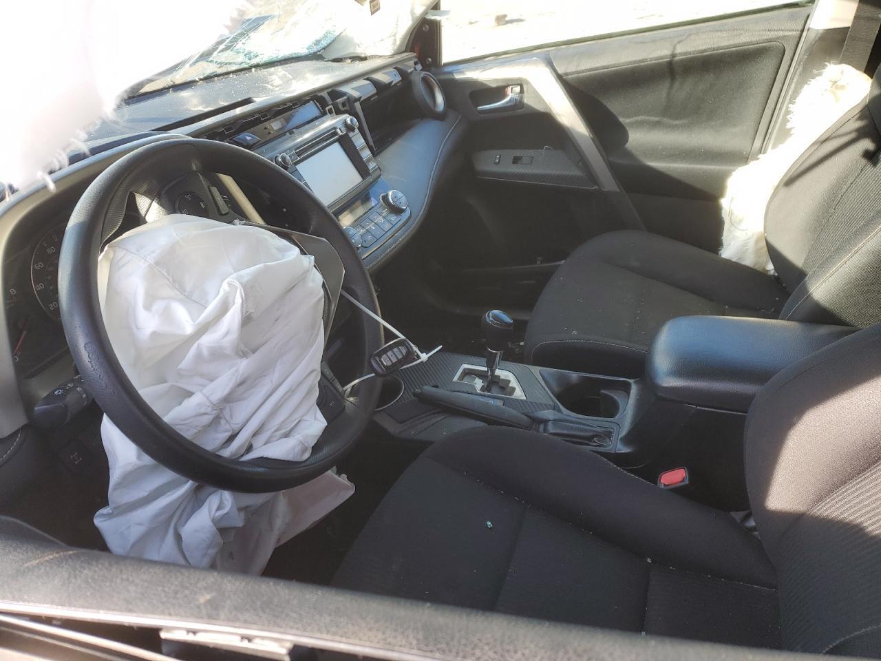 2015 TOYOTA RAV4 XLE - Фото 7