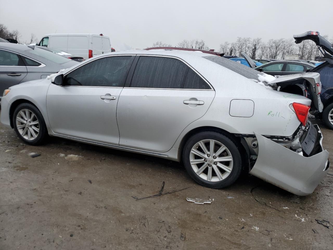 2014 TOYOTA CAMRY L - Image 2