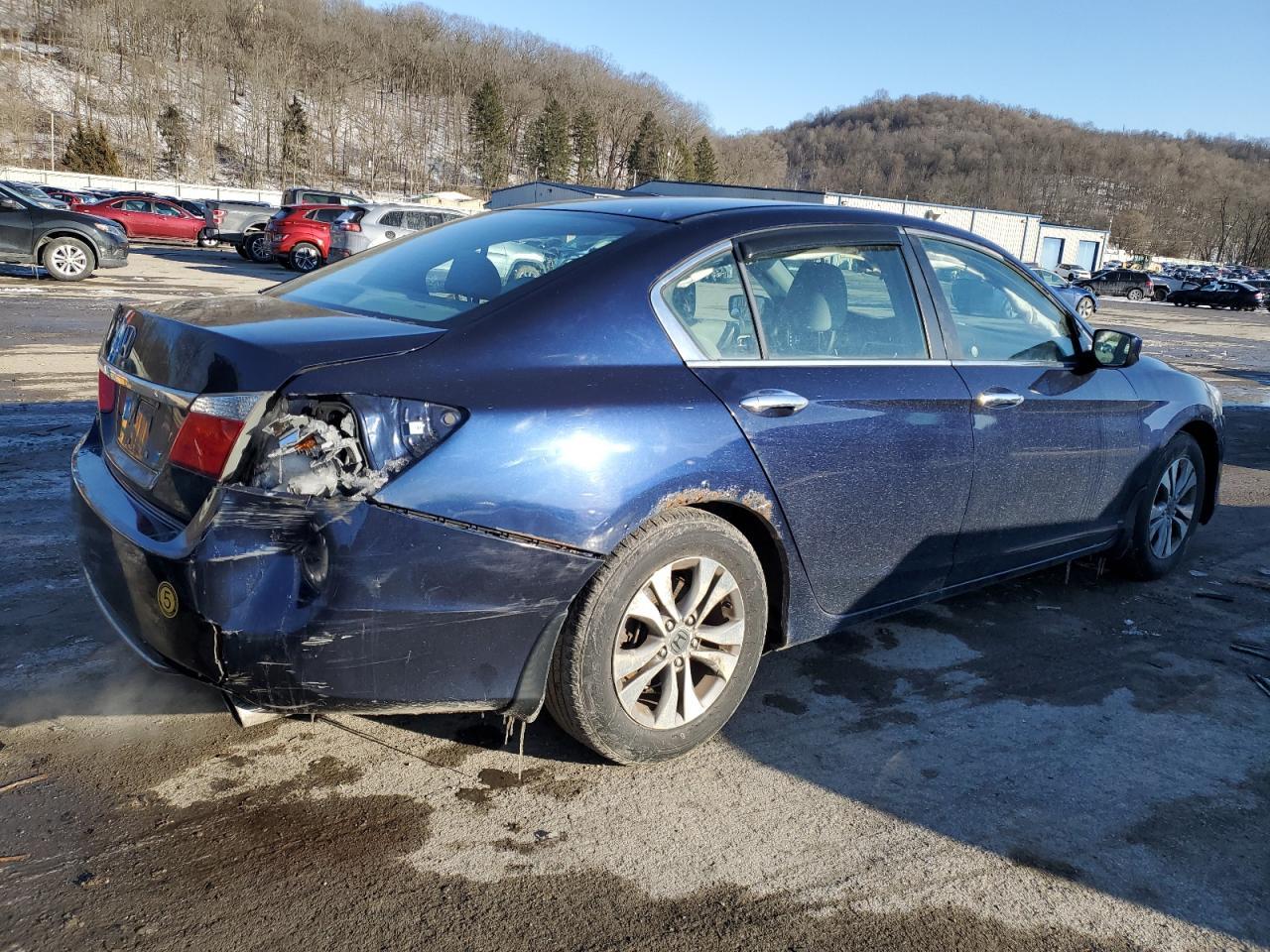 2014 HONDA ACCORD LX - Фото 3