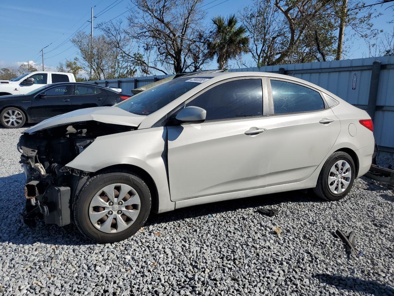 2016 HYUNDAI ACCENT SE