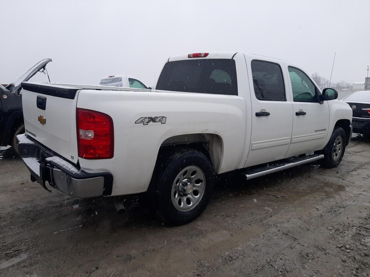 2013 CHEVROLET SILVERADO - Image 3