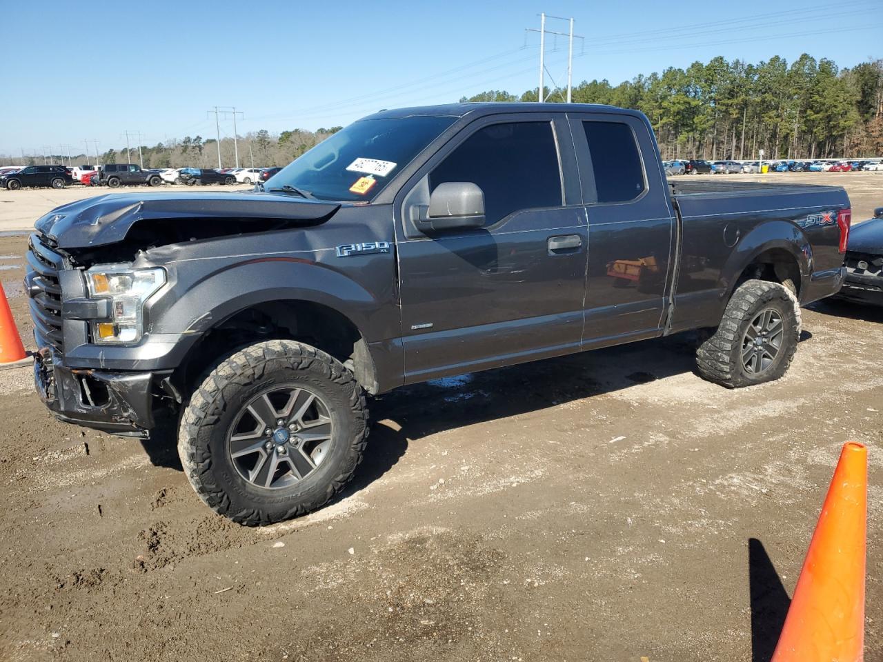 2017 FORD F150 SUPER